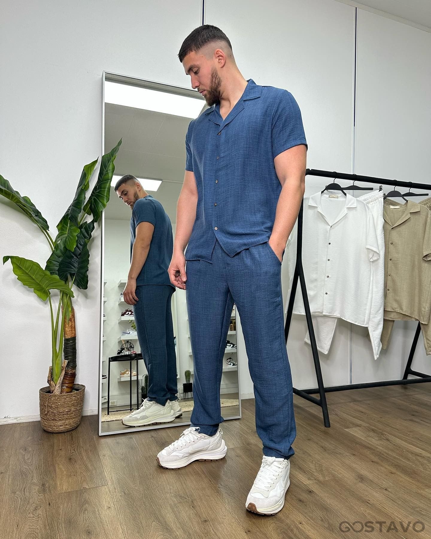 ارتقِ بمظهرك إلى مستوى جديد من الرقي مع إطلالة VESTO LIN 👔